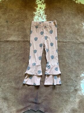 Kate Quinn organic cotton flared toddler pants 
size 3T